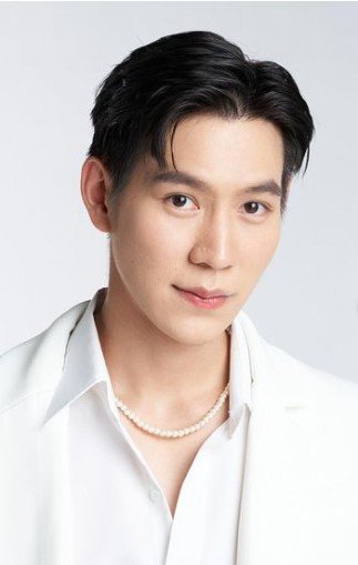 Поппи Ратчапон Аномакити / Poppy Ratchapong Anomakiti