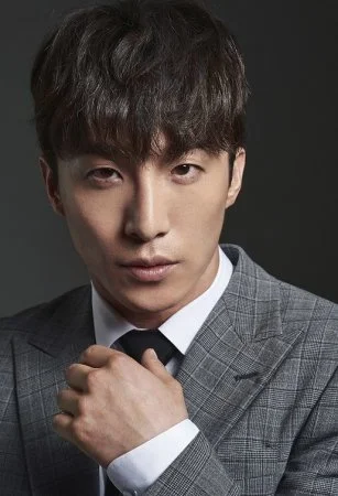 Дон Хён Бэ / Dong Hyun Bae