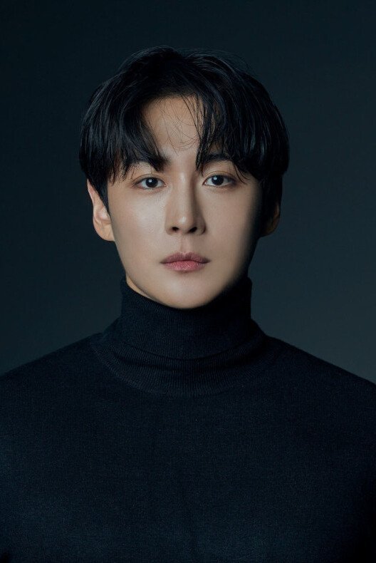 Чхве У Хёк / Choi Woo Hyuk