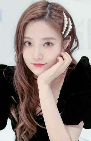 Чжан Чу Хань / Bunny Zhang / Zhang Chu Han