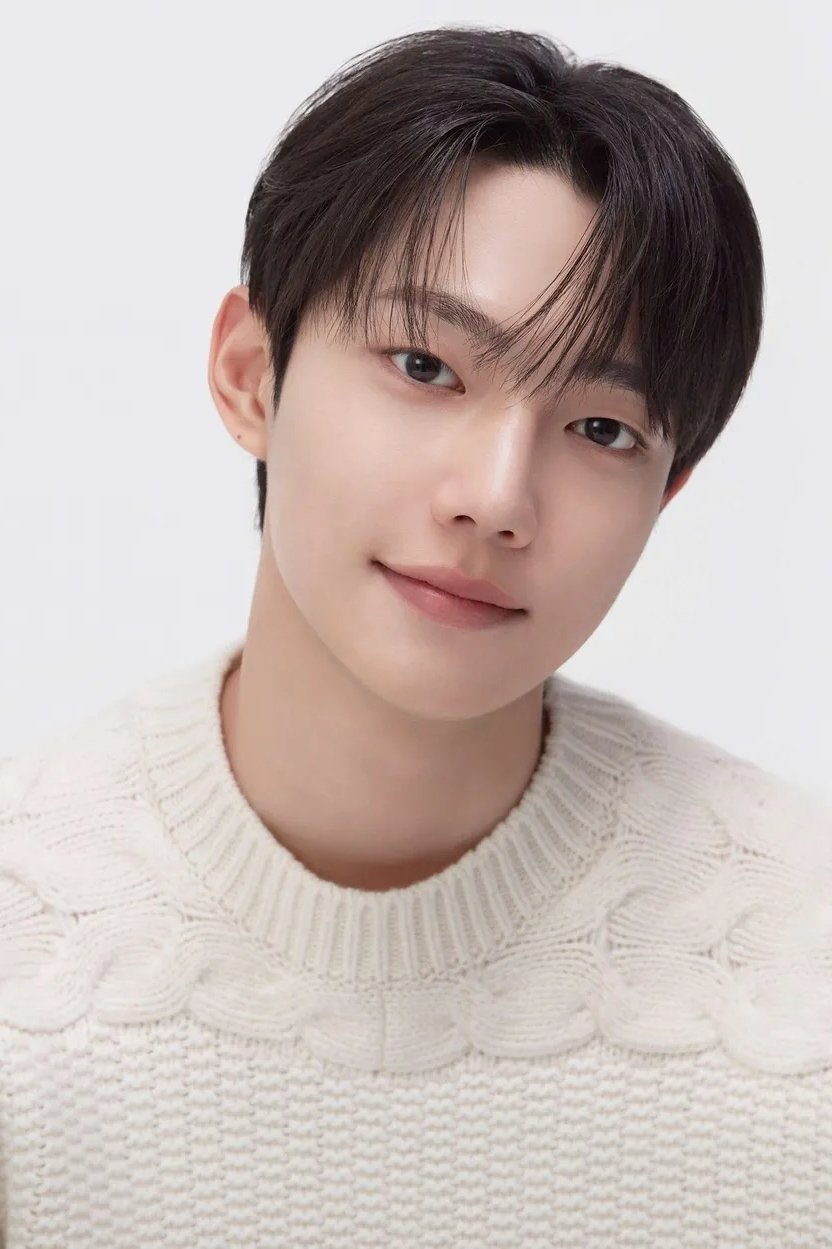 Чо Джун Ён / Jo Joon Young