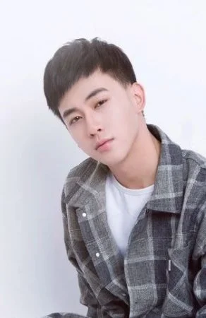Мэн Юэ Чэнь / Meng Yue Chen