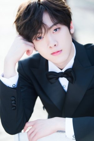 Юн Сан Ха / Yoon San Ha
