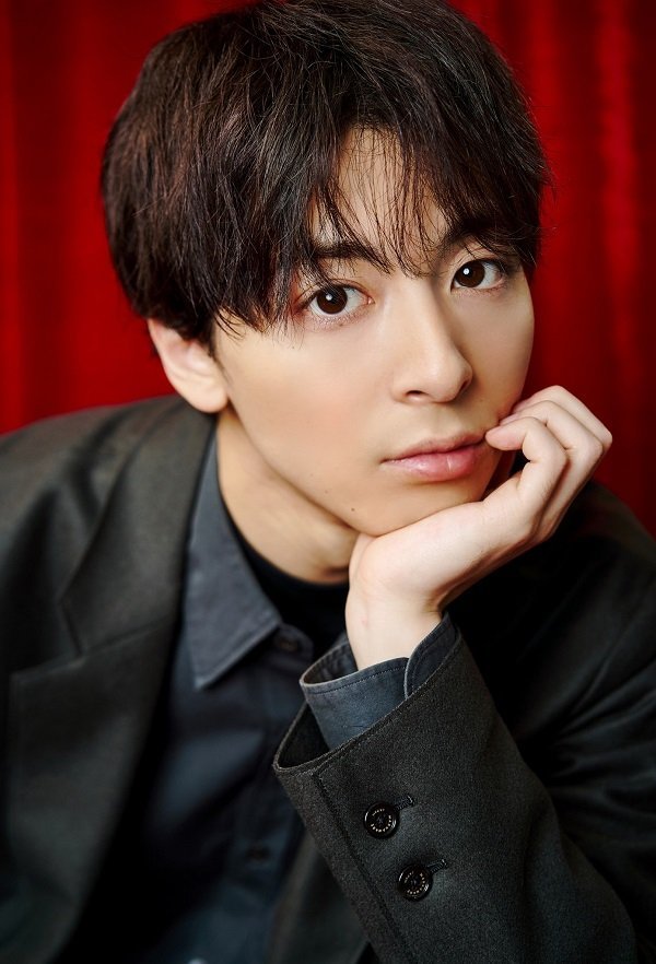 Такасуги Махиро / Takasugi Mahiro