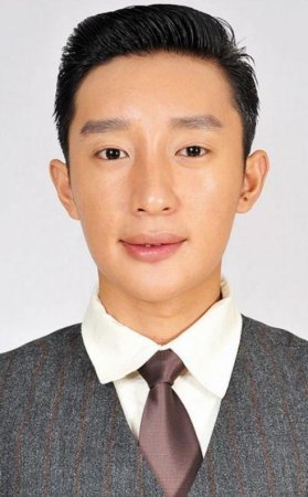 Хоу Цзюнь Чэн / Hou Jun Cheng