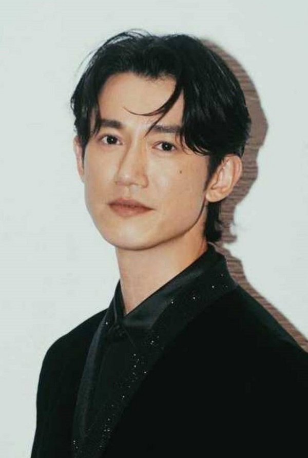 У Кан Жэнь / Chris Wu / Wu Kang Ren