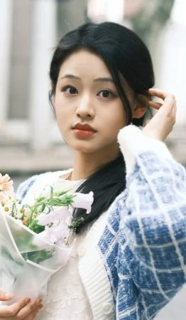 Ван Чжу Юэ / Wang Zhu Yue