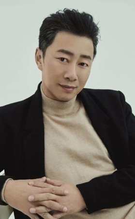 Юй Хун Чжоу / Yu Hong Zhou