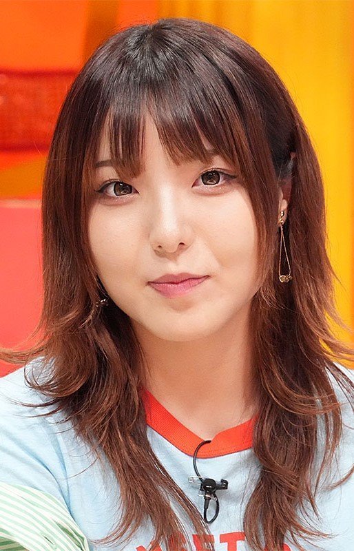 Ёшихара Рена / Yoshihara Rena