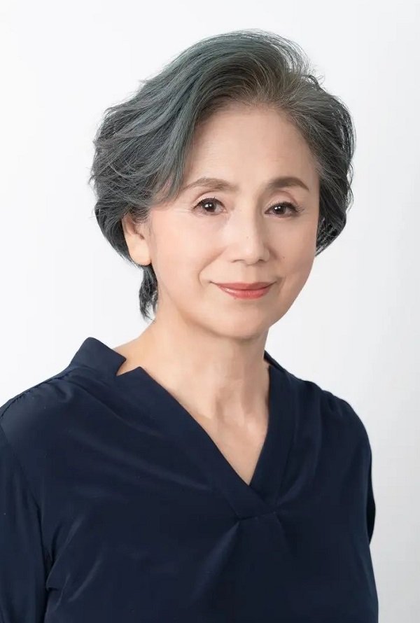 Асака Маюми / Asaka Mayumi