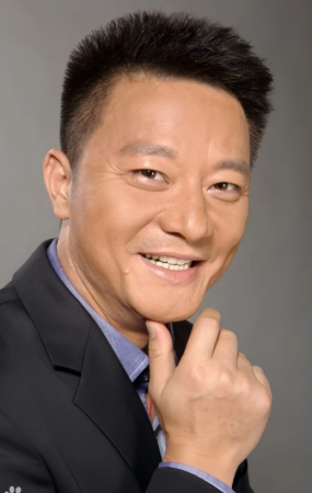 Го Дун Вэнь / Guo Dong Wen