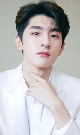 Линь И / Lin Yi