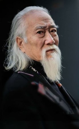 Хоу Тун Цзян / Hou Tong Jiang