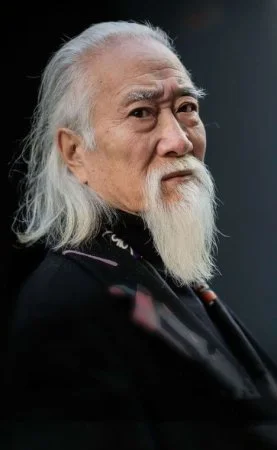 Хоу Тун Цзян / Hou Tong Jiang