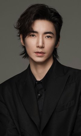 Сунь И Цзе / Sun Yi Jie