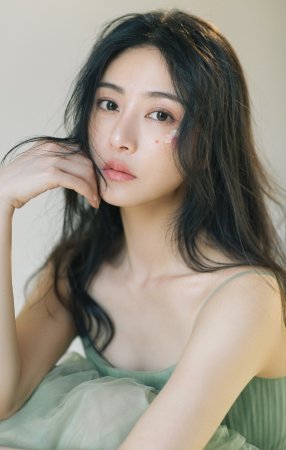 Юй Синь Тун / Yu Xin Tong