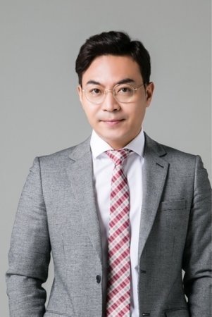 Мин Джун Хён / Min Joon Hyun