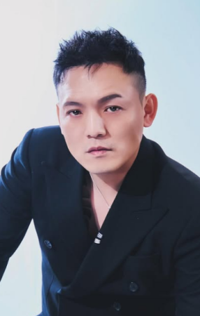 Хун Чунь Фэн / Daniel Hong / Hong Chun Feng