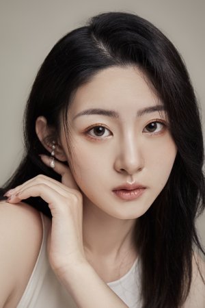 Чжао Цин / Zhao Qing