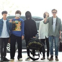 BTS, Сынри, Сухо, Дилан Ван и другие: аэропортная мода