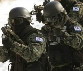 Военный прокурор До Бэ Ман посадит всех … или нет?