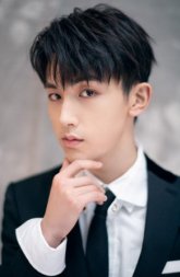 Го Цзюнь Чэнь / Fiction Guo / Guo Jun Chen