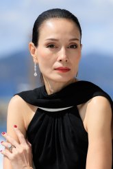Ум Апхасири Нитипхон / Um Aphasiri Nitiphon