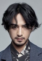 Чжан Сяо Чэнь / Edward Zhang