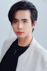 Харт Чинданай Дечаваликун / Hearth Chindanai Dechawaleekul