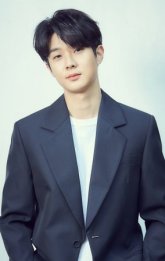 Чхве У Шик / Choi Woo Sik