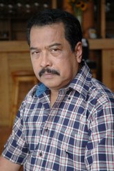 Пиак Писан Акарасерани / Piak Pisan Akarasenee