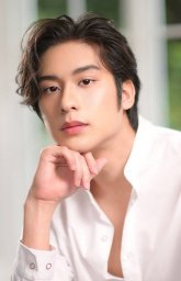 Август Вачиравит Пайсанкунвон / August Vachiravit Paisarnkulwong