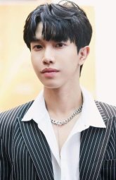 Коклиан Паранья Ансанан / Kokliang Parinya Angsanan