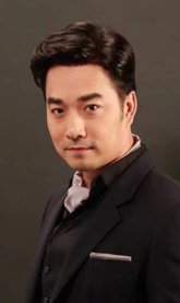 Джеймс Рыэнсак Лойчусак / James Ruangsak Loychusak