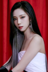 Ли Ё Рым / Lee Yeo Reum