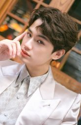 Тон Тонхон Тантиветчакун / Ton Tonhon Tantivejakul