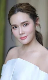 Йин Вираван Пхонгам / Ying Veerawan Phongam