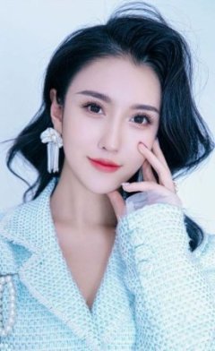 Чжоу Ло И / Alisa Zhou / Zhou Luo Yi