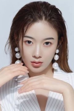 Бу Цзы Ин / Bu Zi Ying