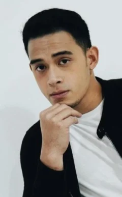 Диего Лойзага / Diego Loyzaga