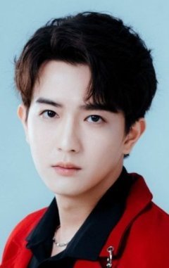 Ян Синь Кэ / Yang Xin Ke