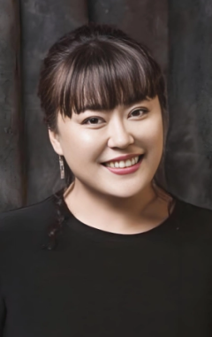 Ли Цзин Цзин / Li Jing Jing