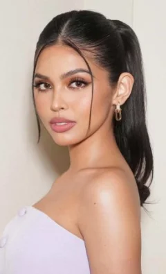 Maine Mendoza / Nicomaine Dei Capili Mendoza / Мэйн Мендоза