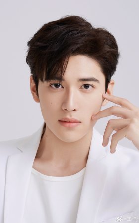 Ван Цзы Хао / Wang Zi Hao  2002