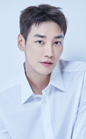 Ким Ён Кван / Kim Young Kwang
