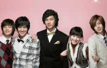 Дорамы про девушку в окружении парней