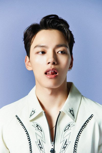 Ё Чжин Гу повзрослевший и сексуальный на страницах GQ Korea