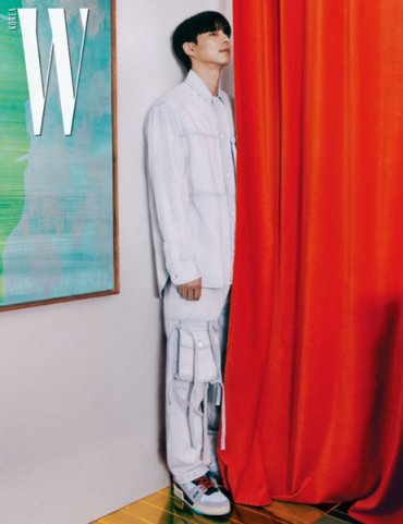 Гон Ю для W Korea