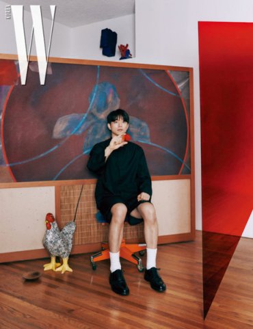 Гон Ю для W Korea