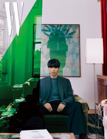 Гон Ю для W Korea